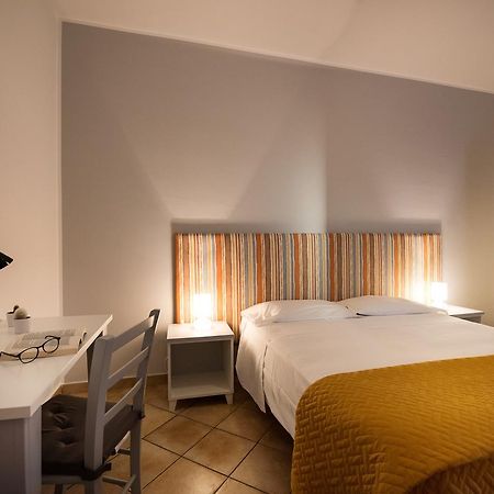 Bed and Breakfast Cabrera House Pozzallo Exterior foto