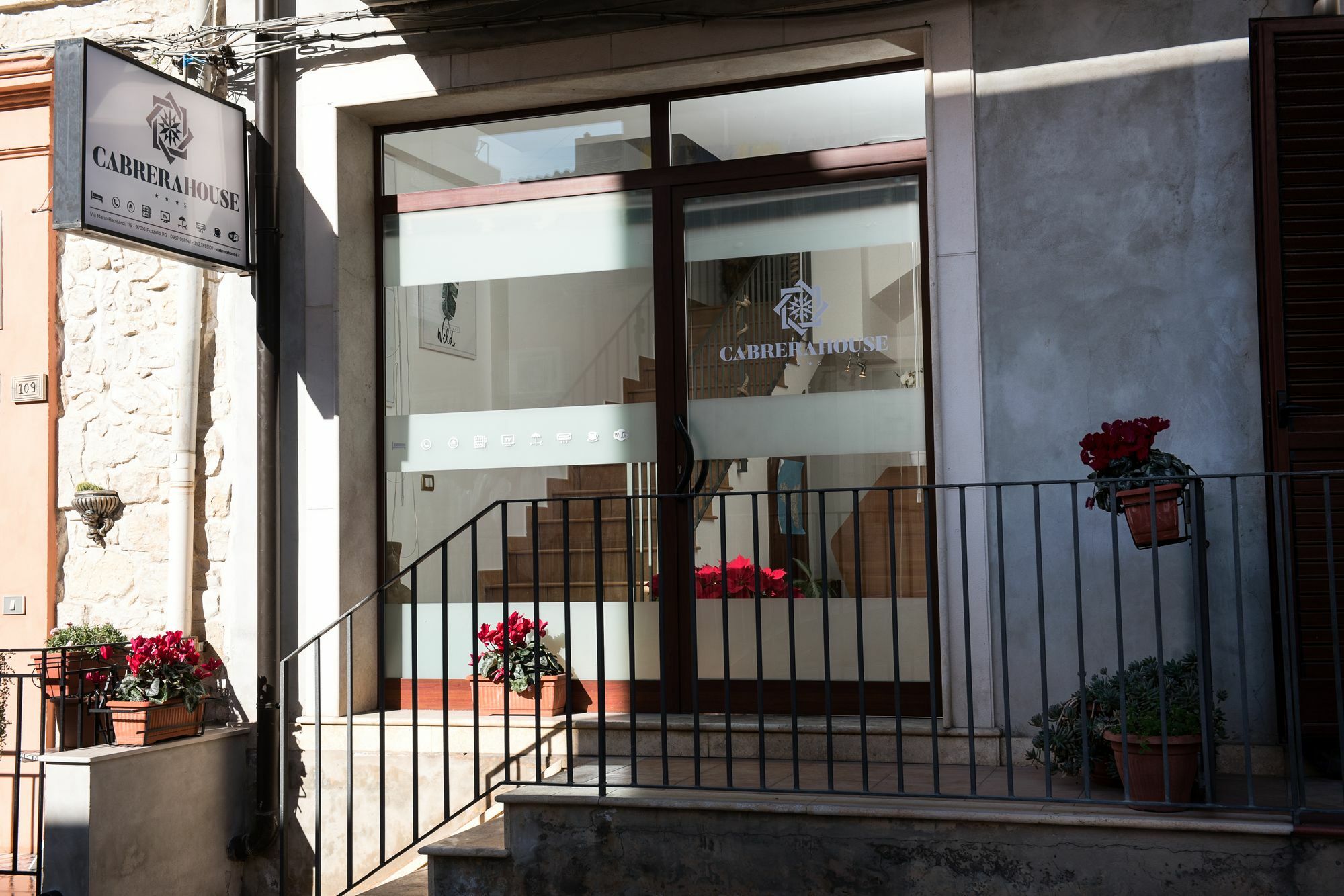 Bed and Breakfast Cabrera House Pozzallo Exterior foto
